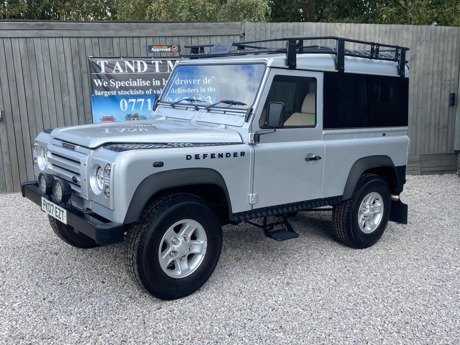 Used Land Rover Defender 90 2007 for sale - 76409263: Photo 3