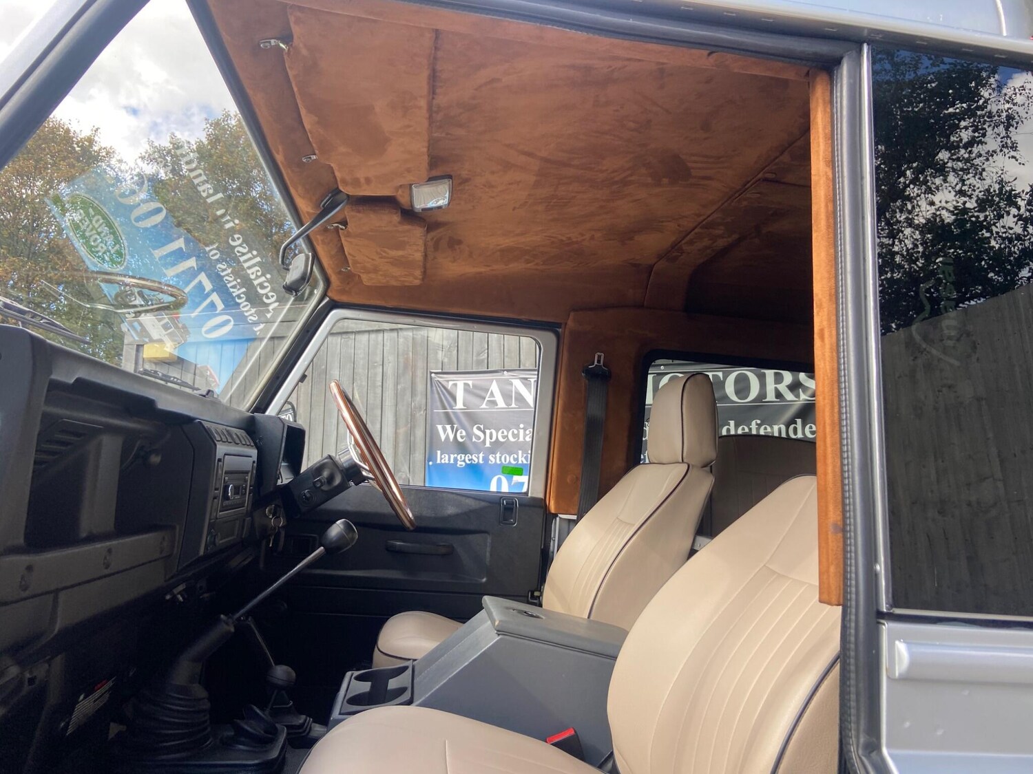 Used Land Rover Defender 90 2007 for sale - 76409263: Photo 54