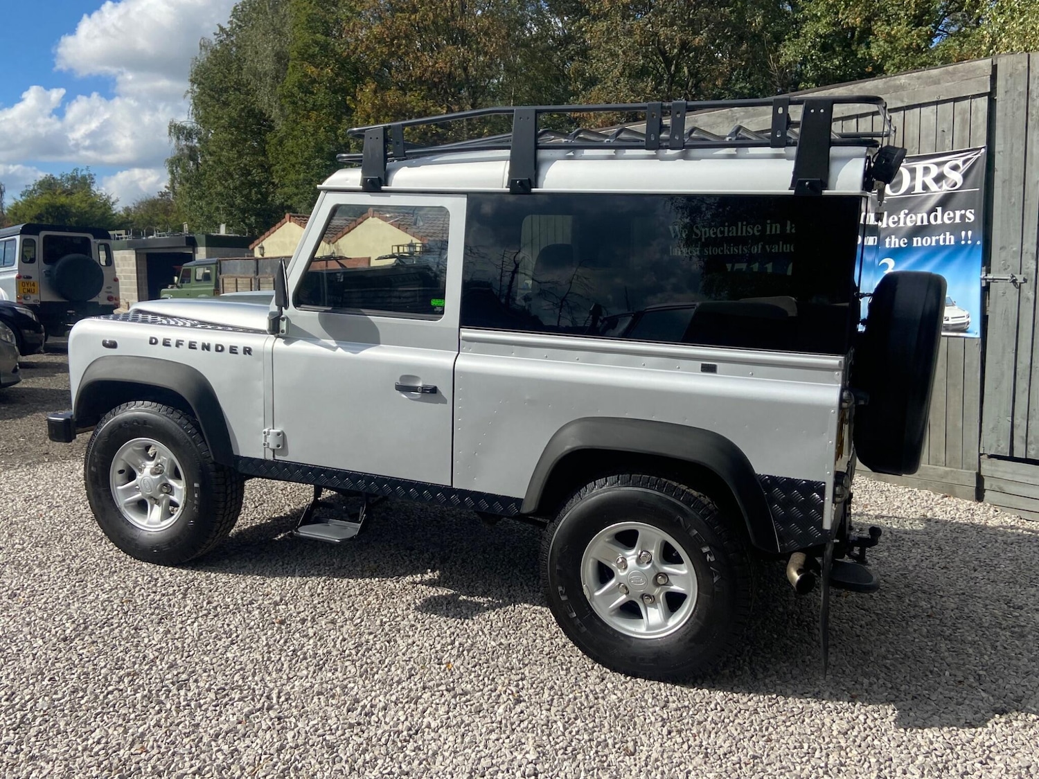 Used Land Rover Defender 90 2007 for sale - 76409263: Photo 97