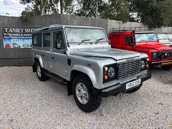 Used Land Rover Defender 110 2003 for sale - 79612991: Photo