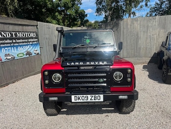 Used Land Rover Defender 2009 for sale - 79483901: Photo