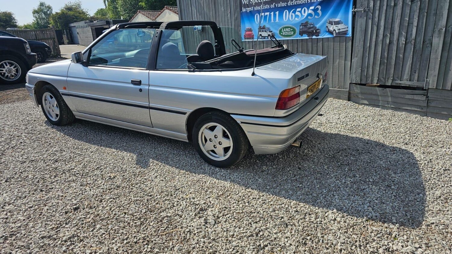 Used Ford Escort for sale - 77497560: Photo 31