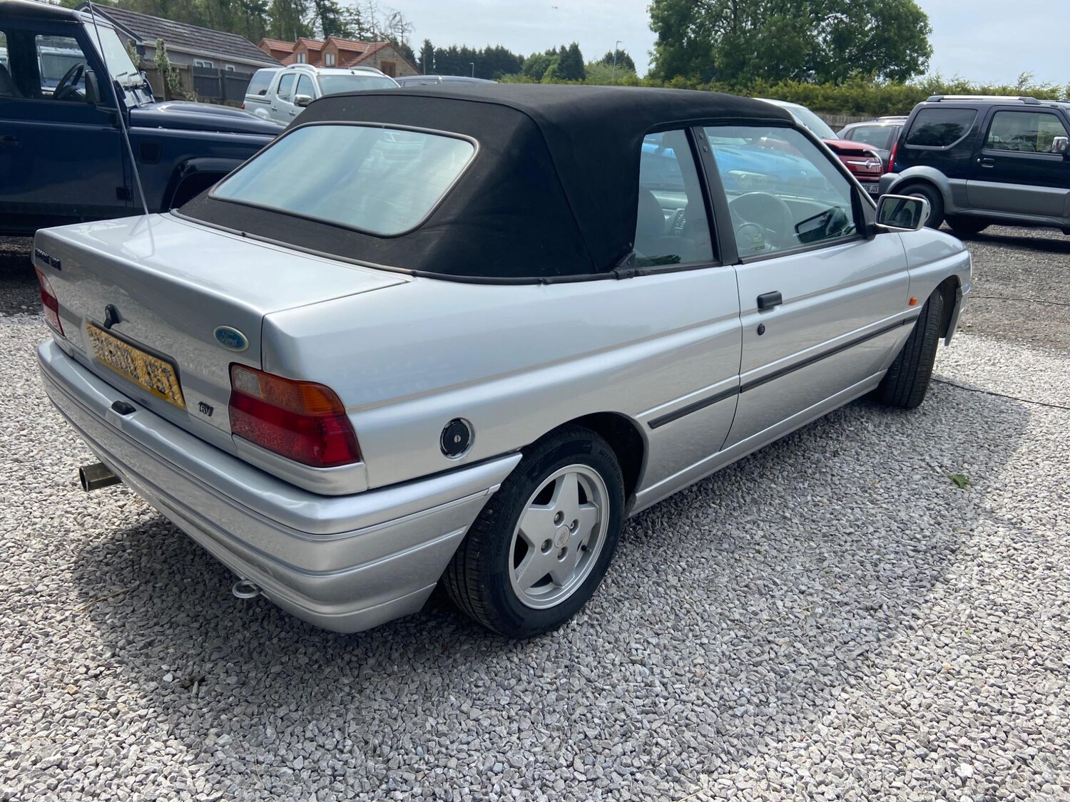 Used Ford Escort for sale - 77497560: Photo 46