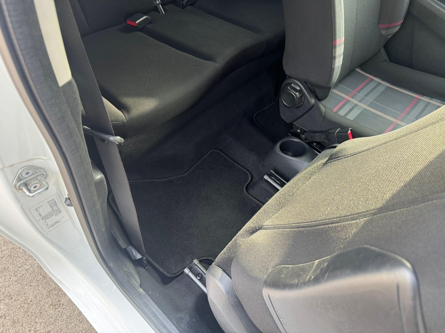 Used Peugeot 108 for sale - 77768445: Photo 64