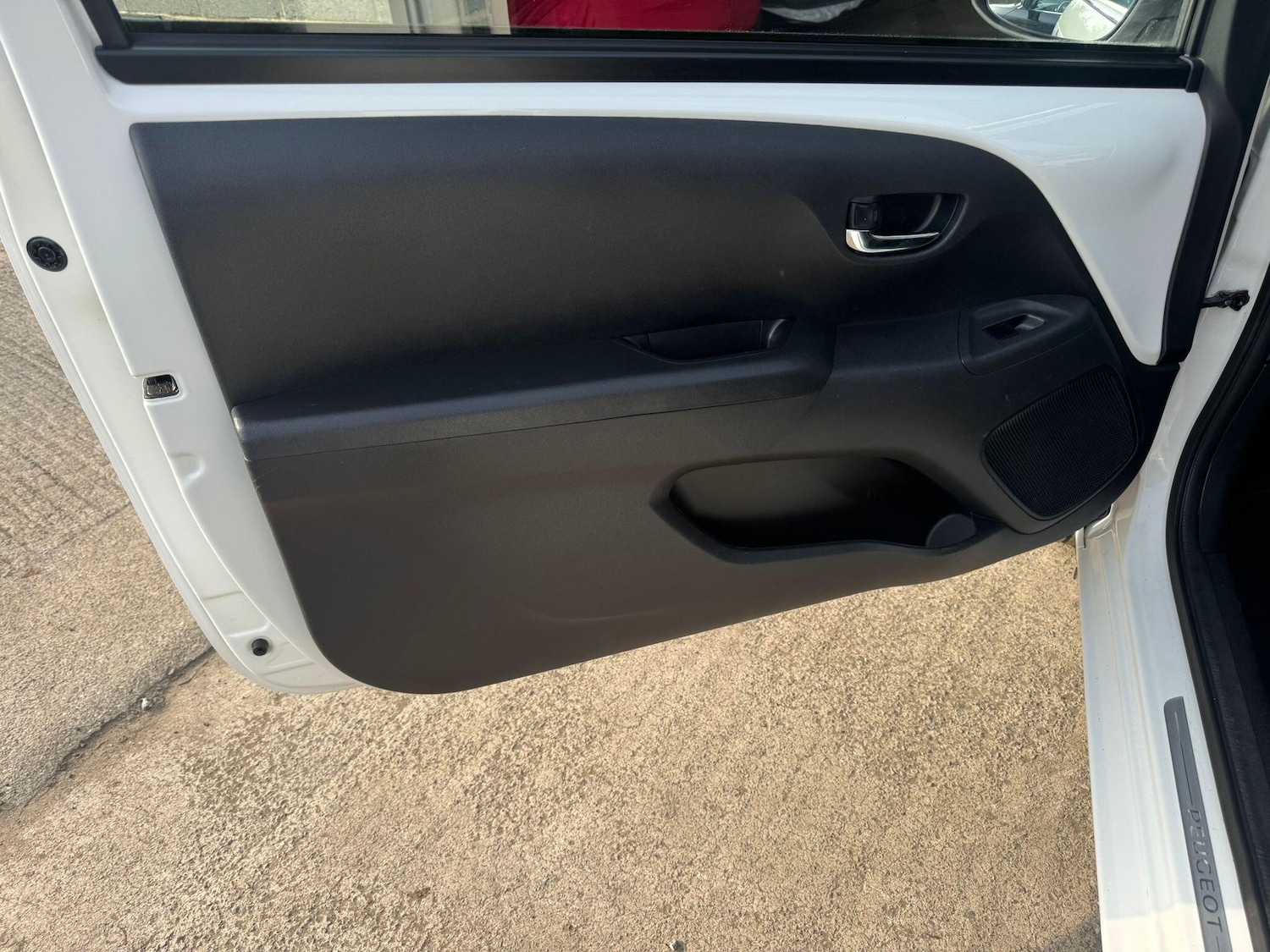 Used Peugeot 108 for sale - 77768445: Photo 65