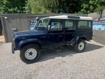 Used Land Rover Defender 110 2001 for sale - 78866720: Photo