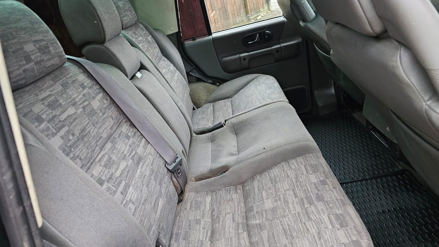 Used Land Rover Discovery 2001 for sale - 77331326: Photo 15