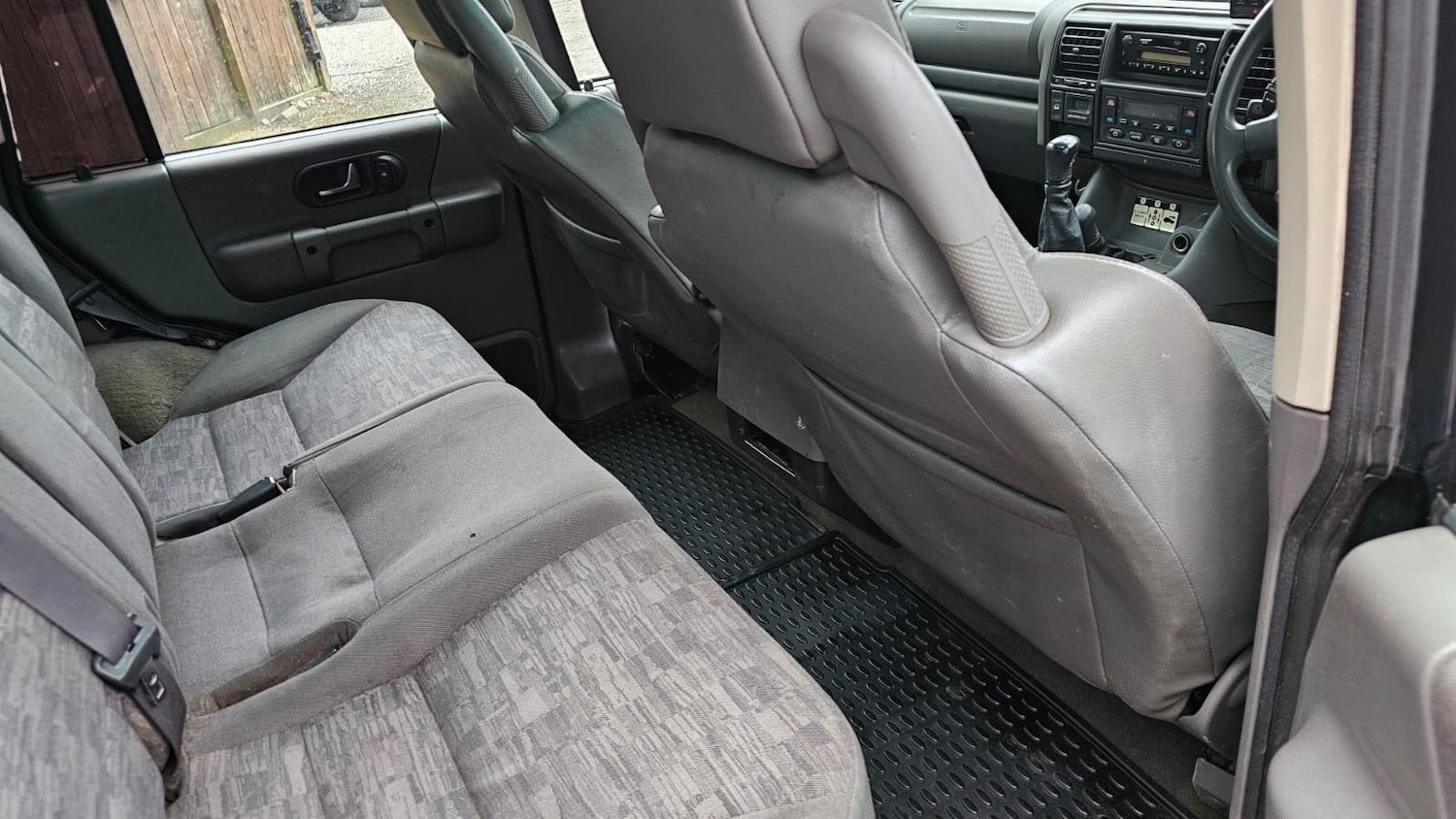 Used Land Rover Discovery 2001 for sale - 77331326: Photo 42