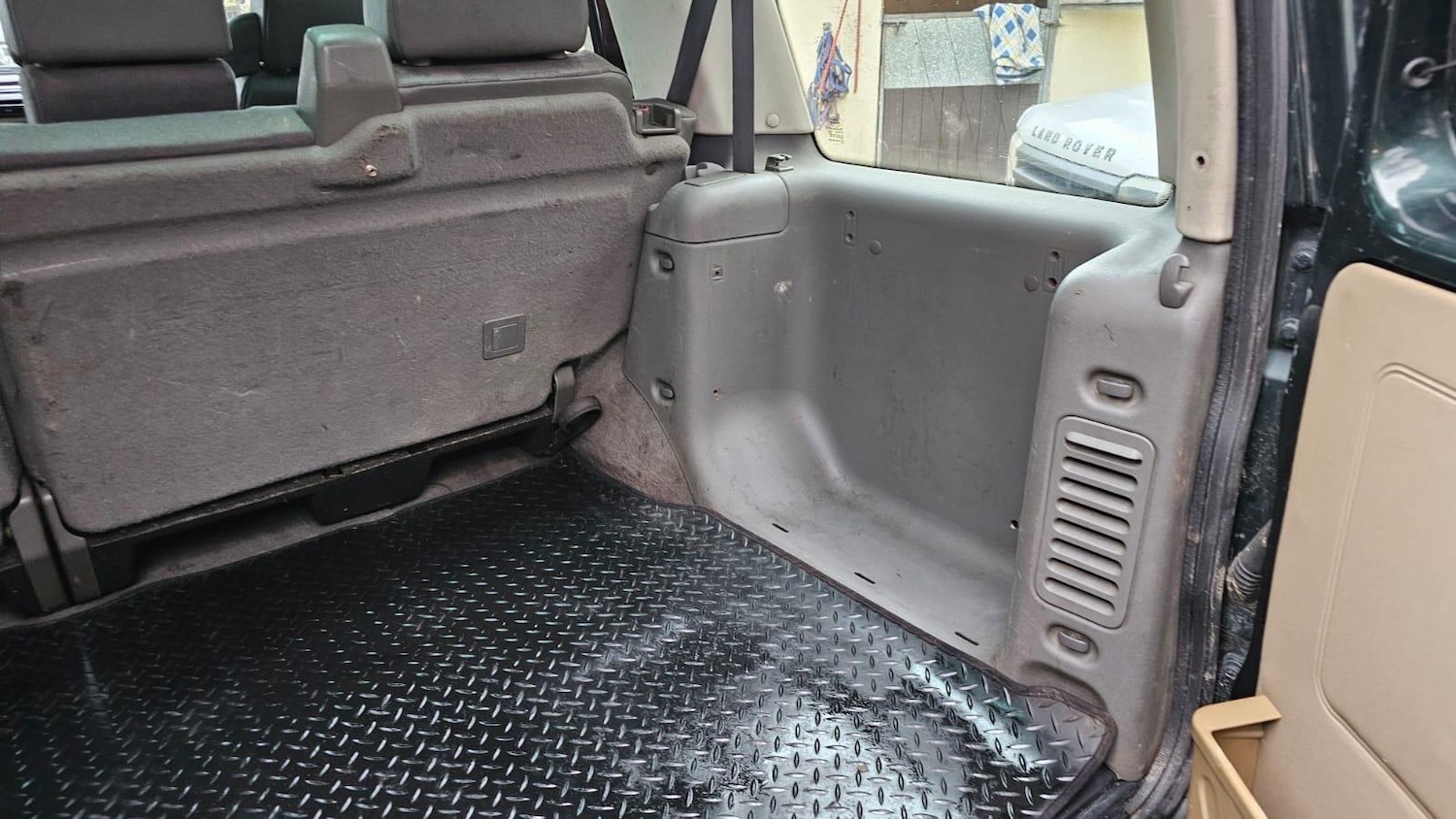 Used Land Rover Discovery 2001 for sale - 77331326: Photo 43