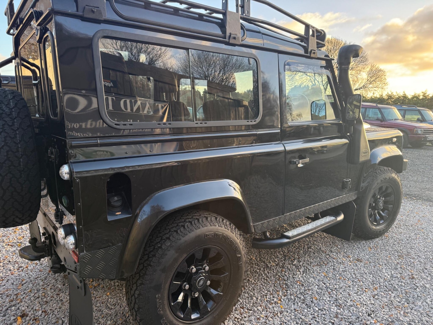 Used Land Rover Defender 90 2009 for sale - 76607095: Photo 30