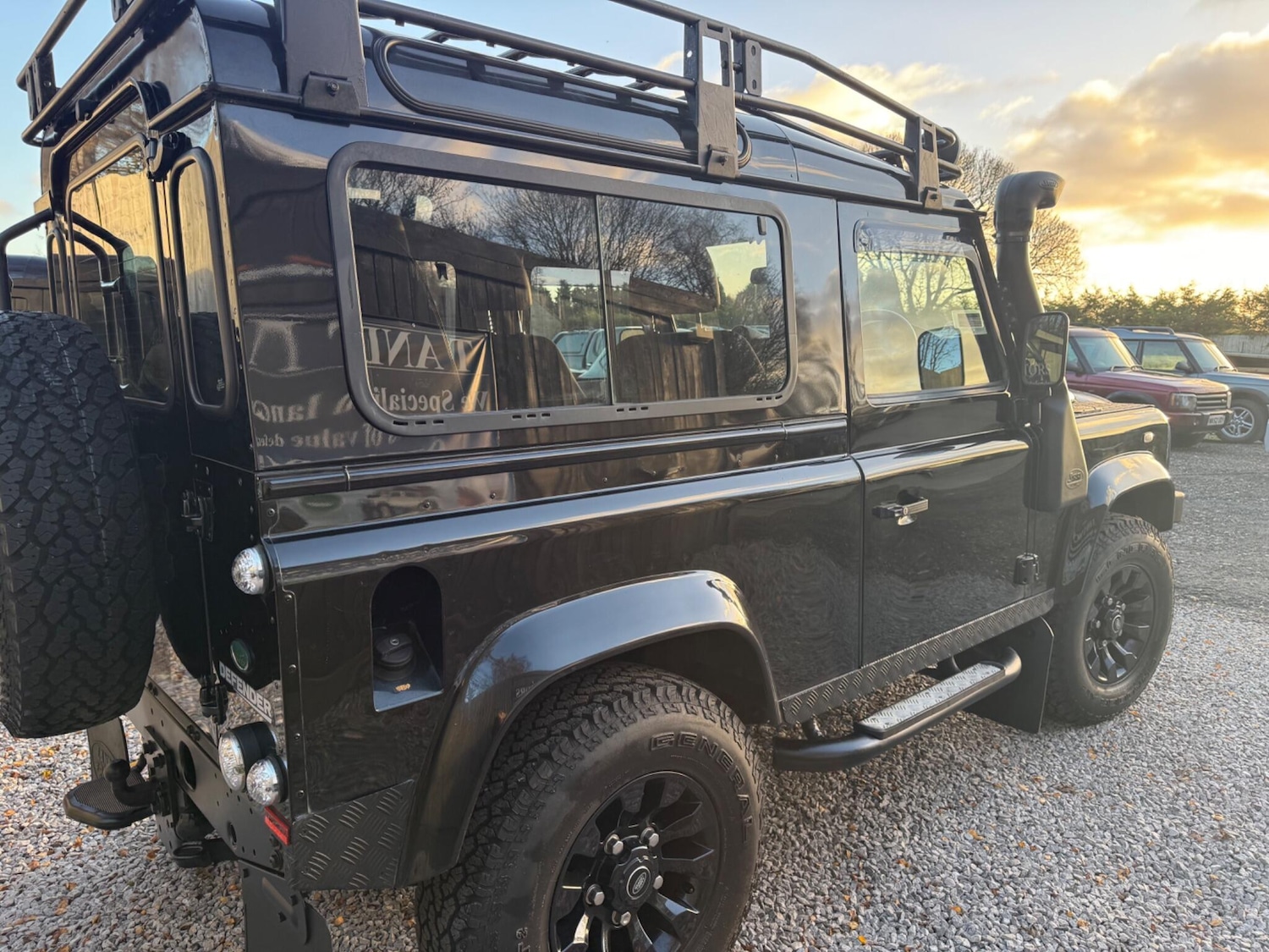 Used Land Rover Defender 90 2009 for sale - 76607095: Photo 31