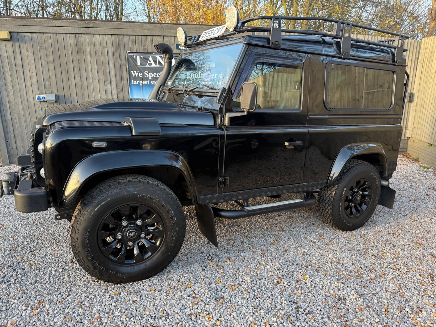 Used Land Rover Defender 90 2009 for sale - 76607095: Photo 7