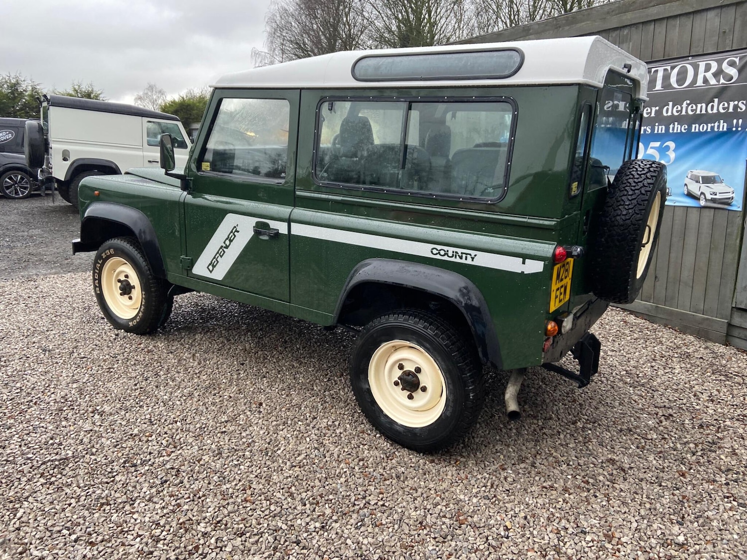 Used Land Rover Defender 1995 for sale - 77549324: Photo 24
