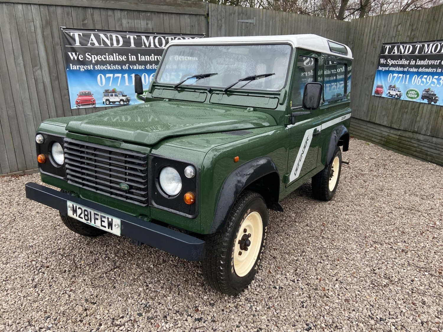 Used Land Rover Defender 1995 for sale - 77549324: Photo 3