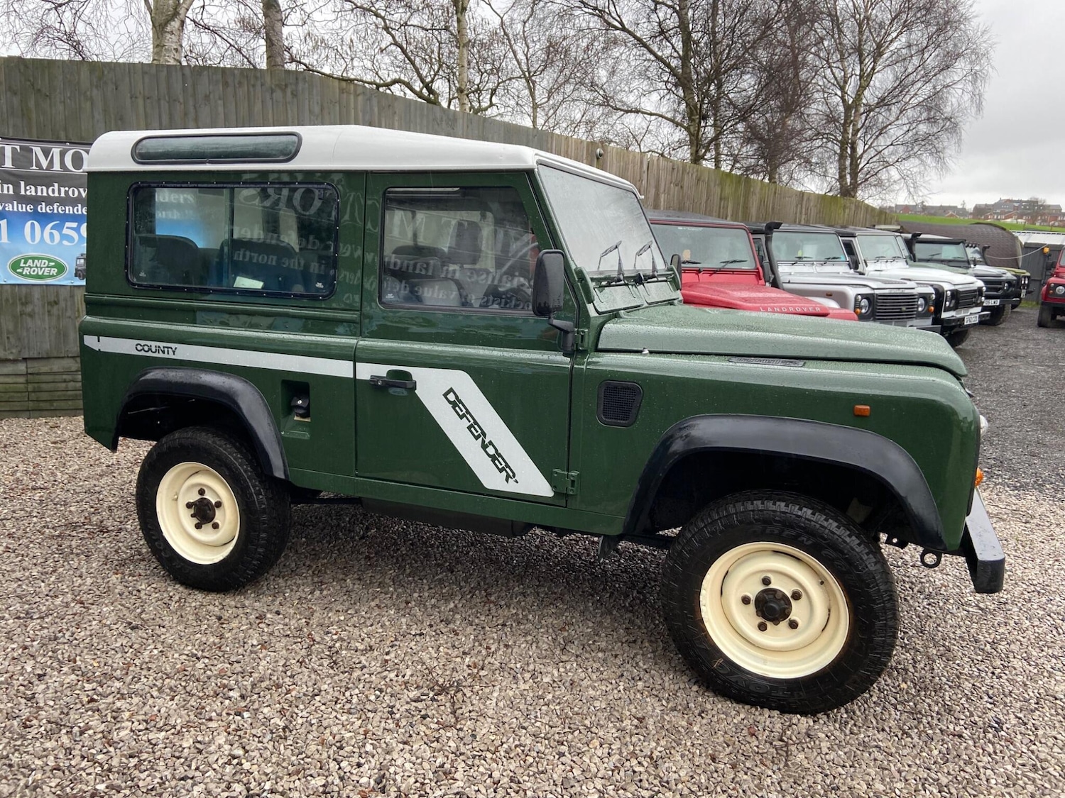 Used Land Rover Defender 1995 for sale - 77549324: Photo 30