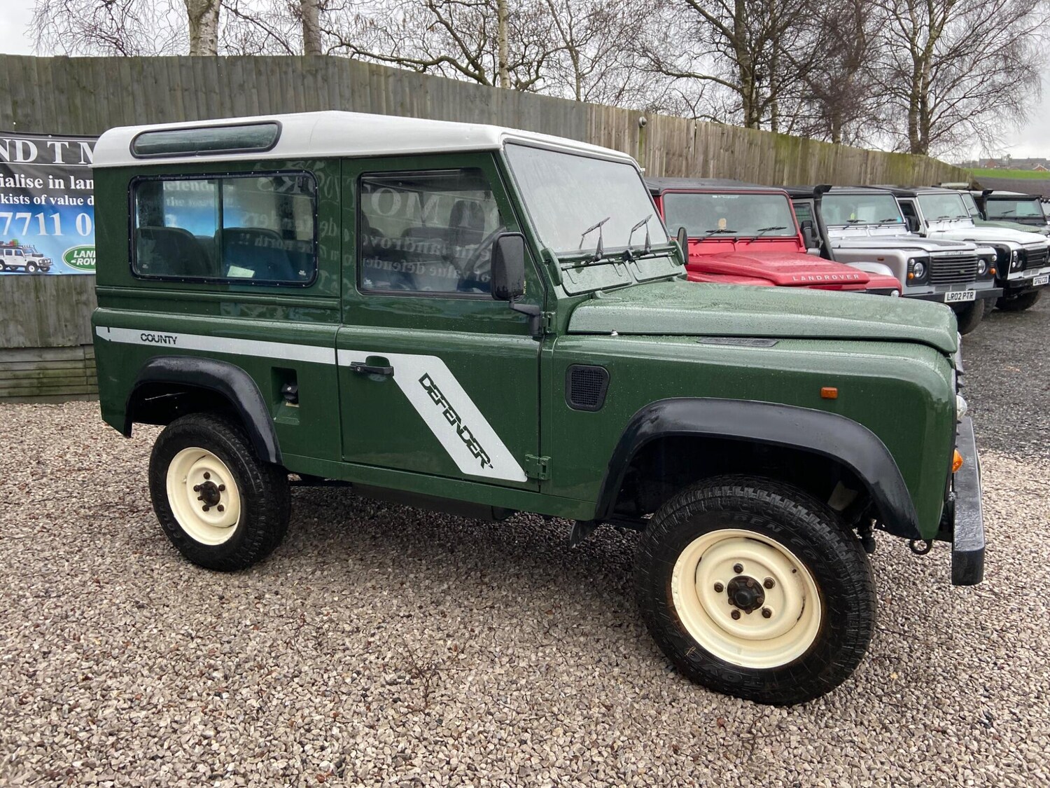 Used Land Rover Defender 1995 for sale - 77549324: Photo 31