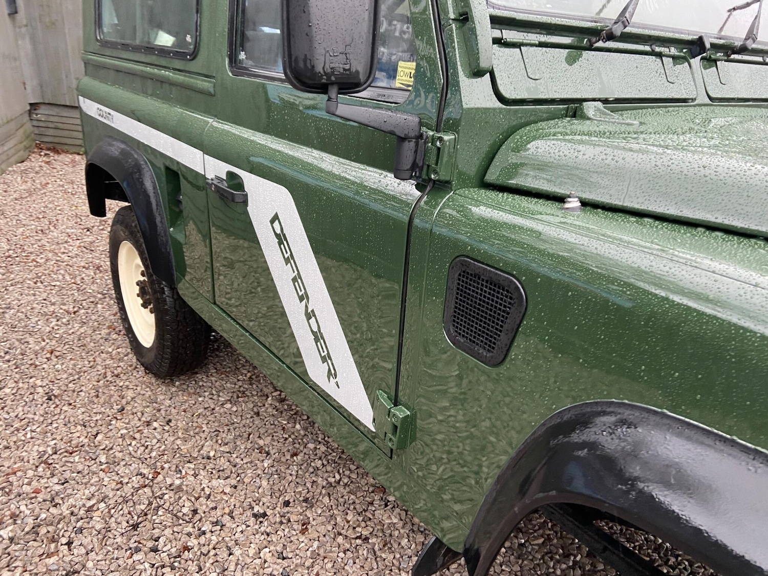 Used Land Rover Defender 1995 for sale - 77549324: Photo 50