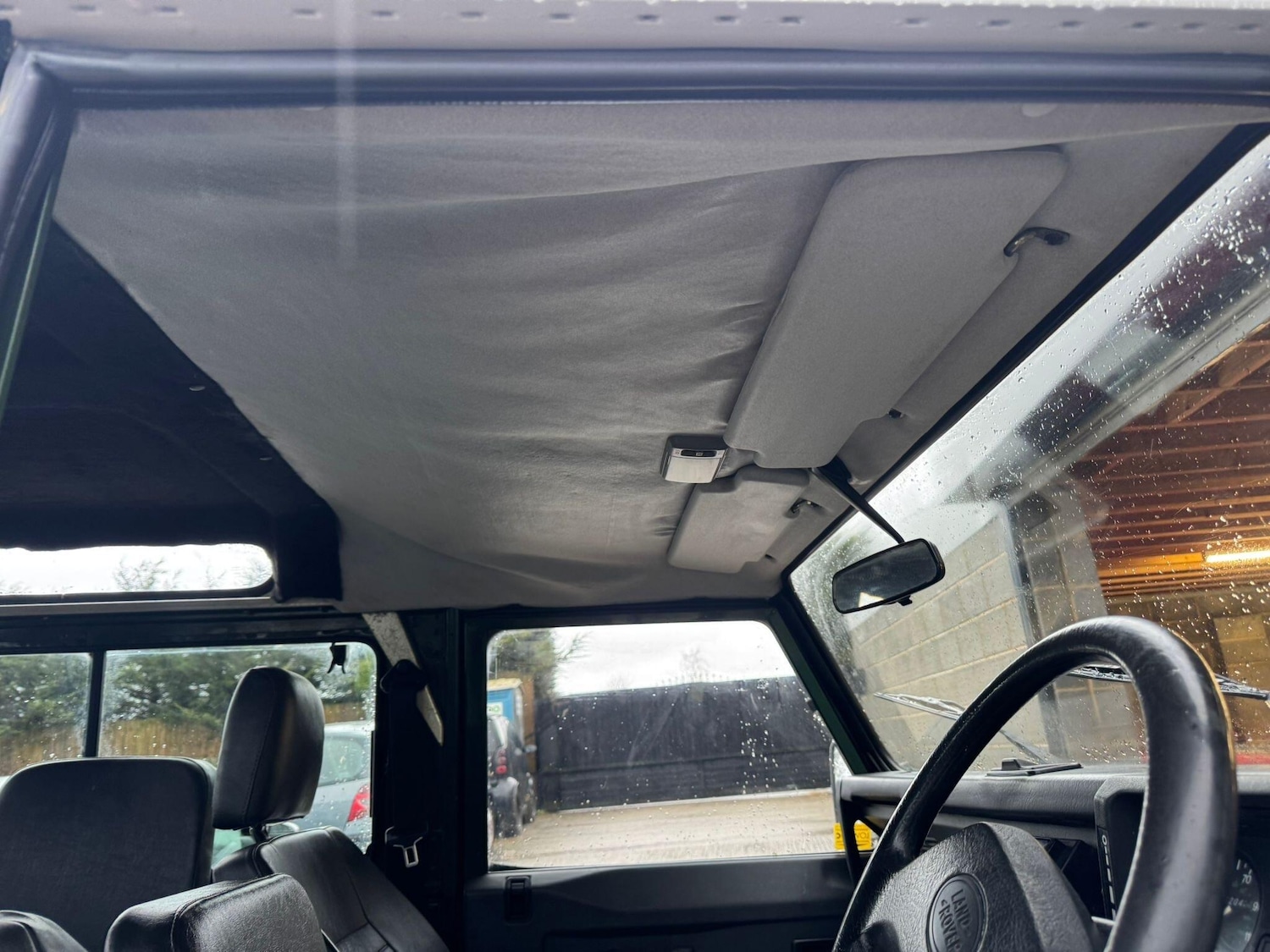 Used Land Rover Defender 1995 for sale - 77549324: Photo 64