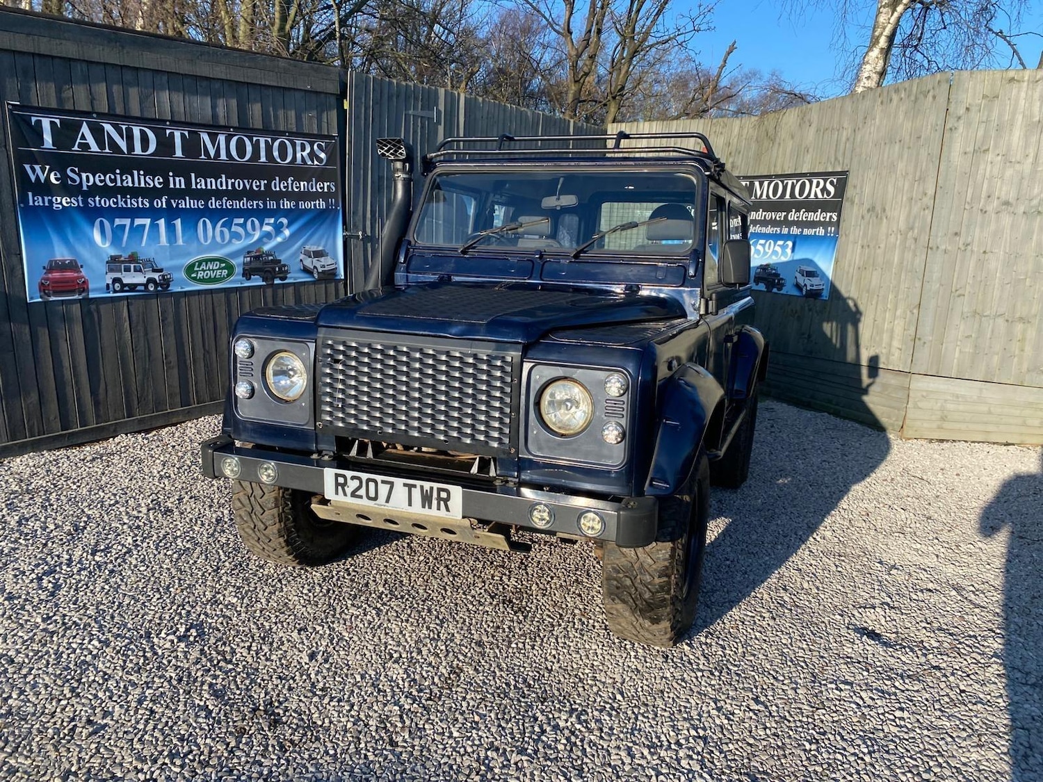 Used Land Rover Defender 1998 for sale - 77753817: Photo 3