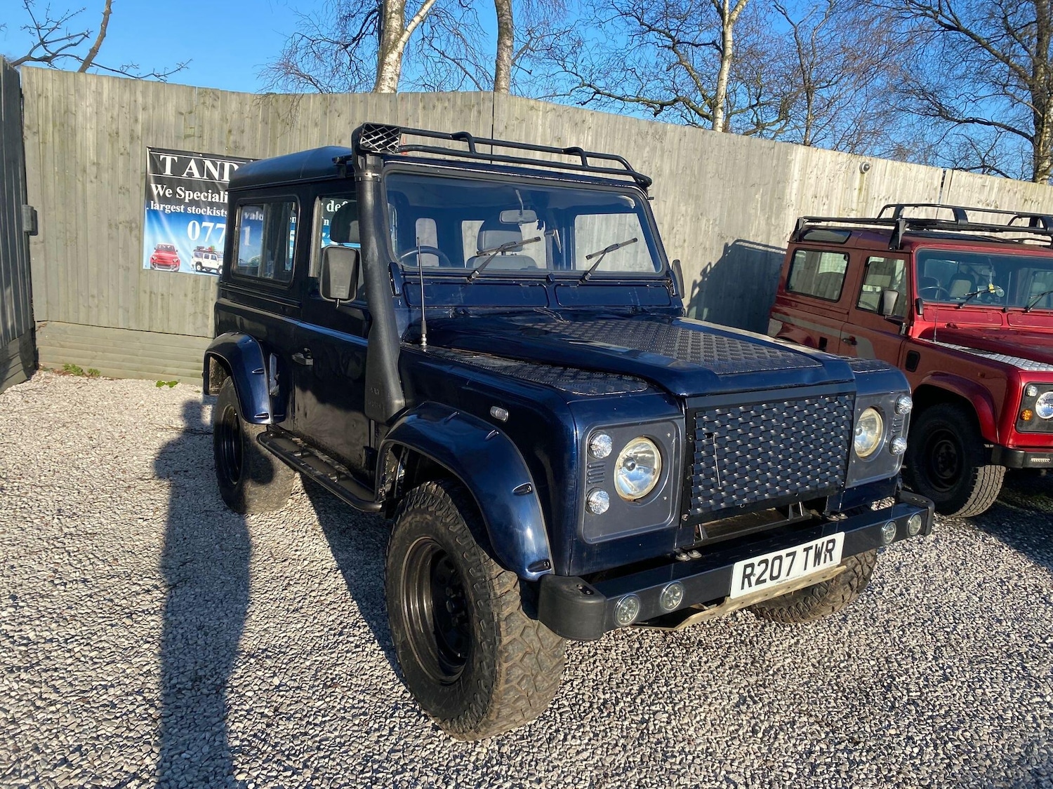 Used Land Rover Defender 1998 for sale - 77753817: Photo 5