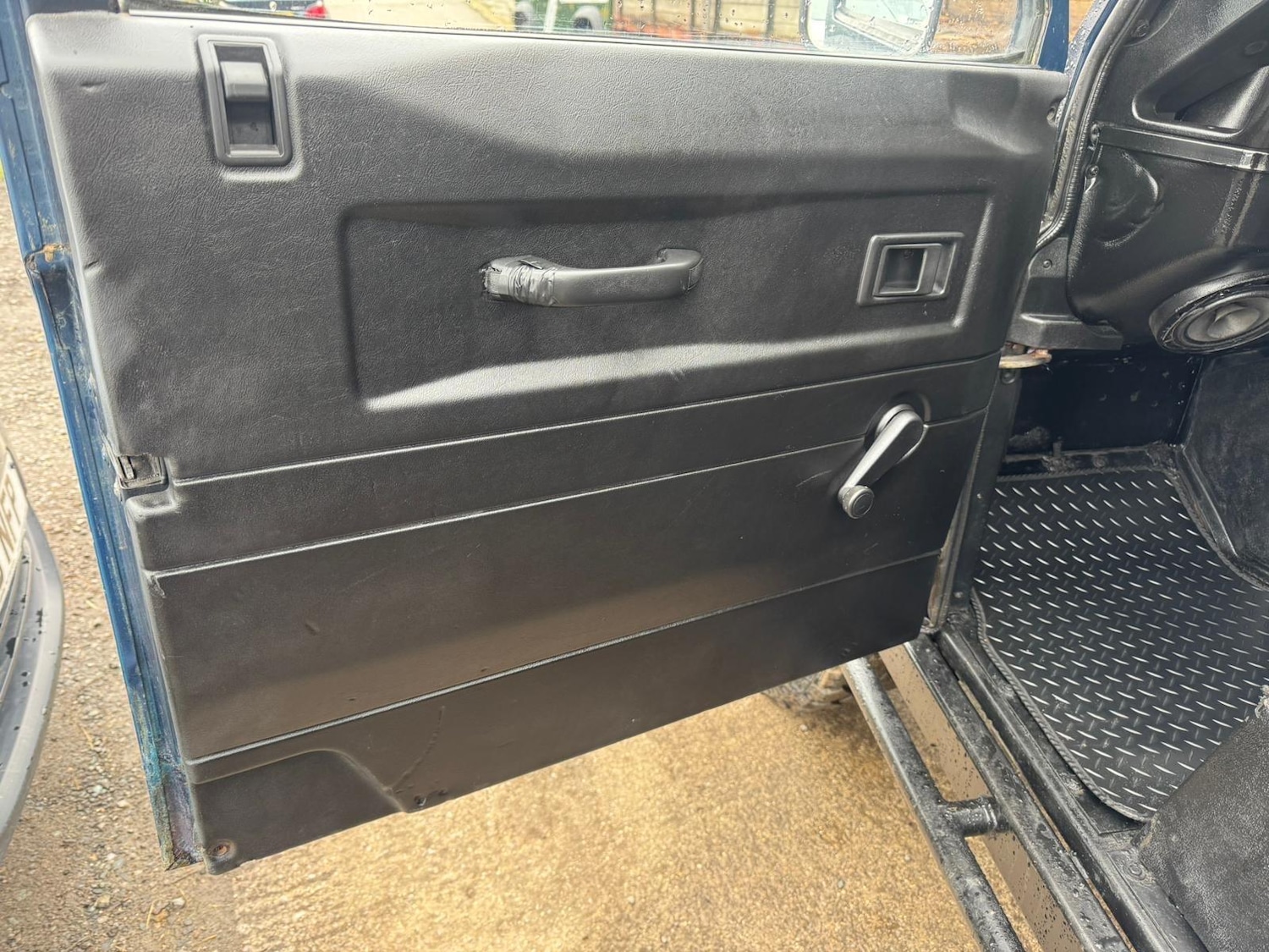 Used Land Rover Defender 90 1998 for sale - 77753817: Photo 76