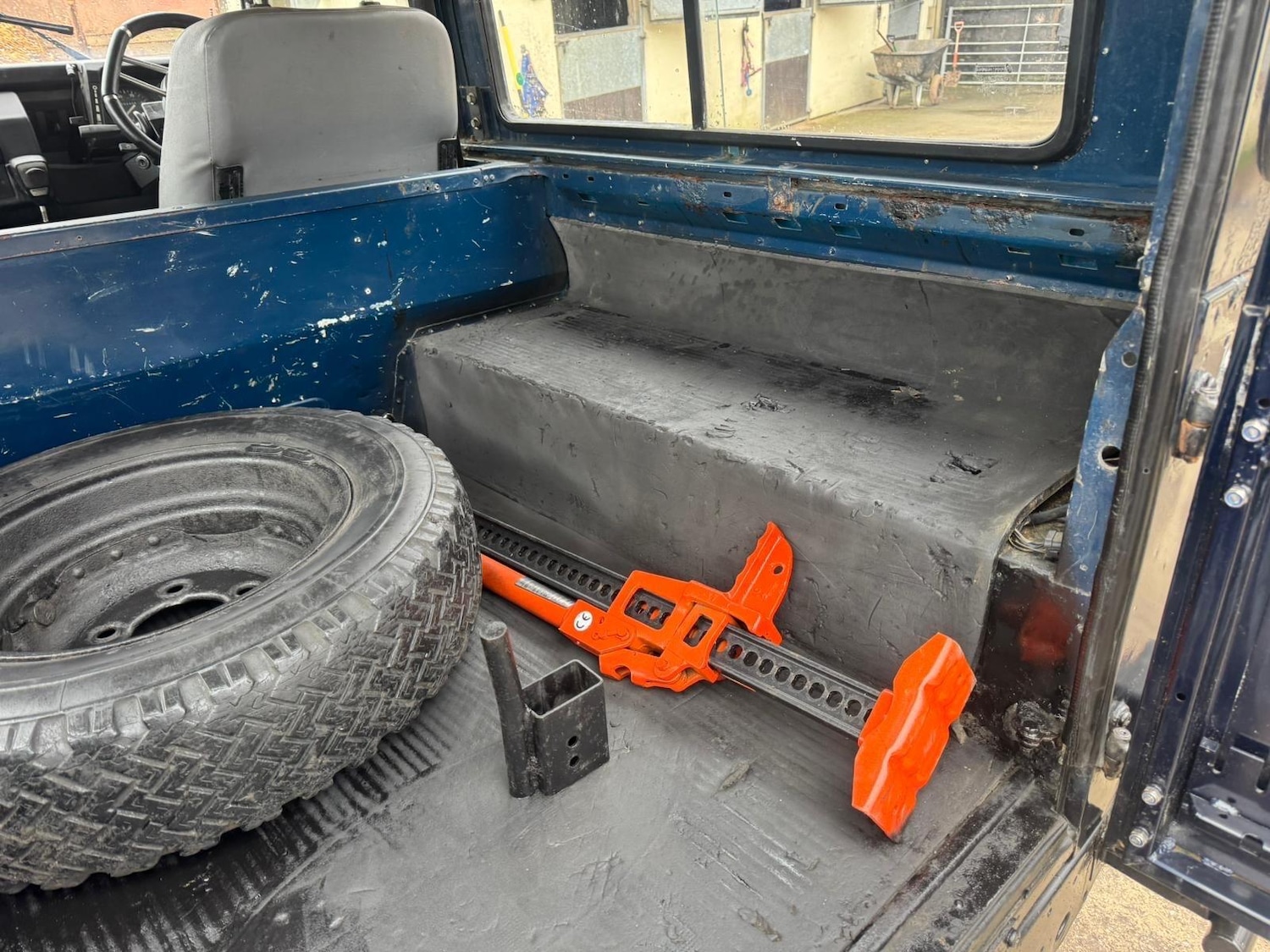 Used Land Rover Defender 90 1998 for sale - 77753817: Photo 77