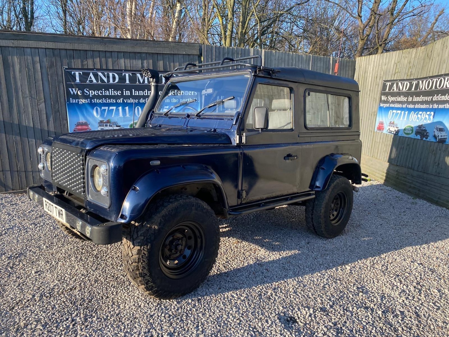 Used Land Rover Defender 1998 for sale - 77753817: Photo 9