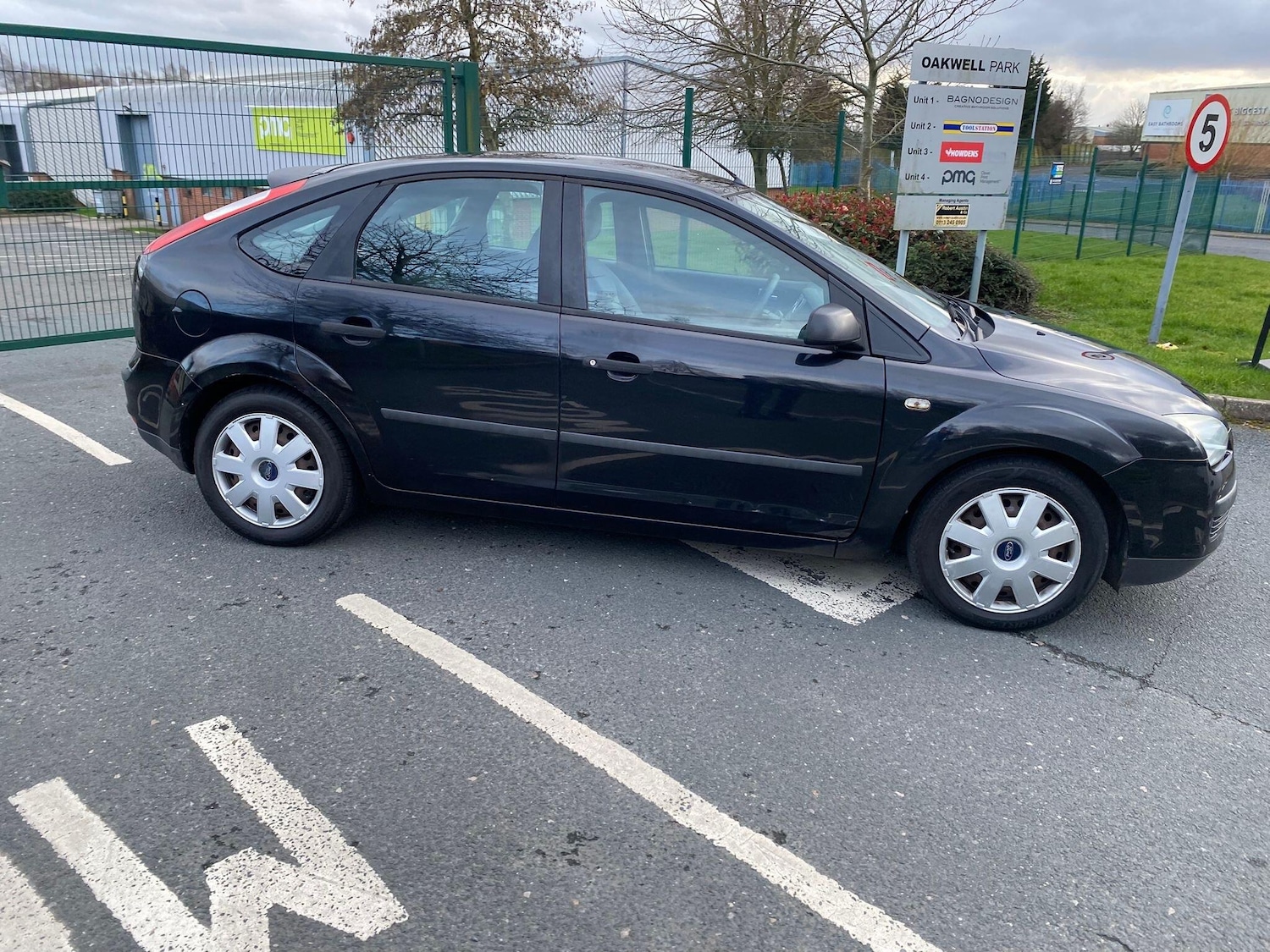 Used Ford Focus 2005 for sale - 77709662: Photo 12