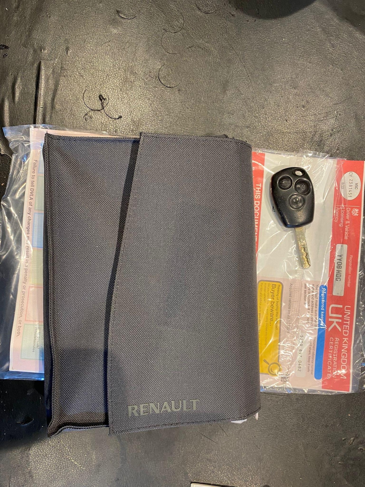 Used Renault Clio 2008 for sale - 76632902: Photo 25