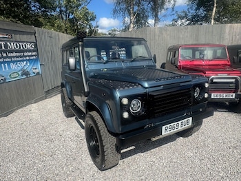 Used Land Rover Defender 90 1997 for sale - 75477469: Photo