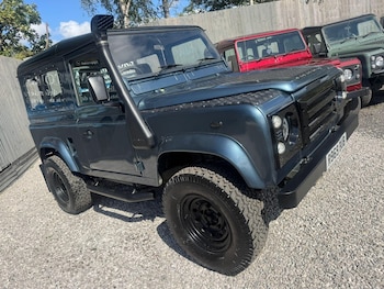 Used Land Rover Defender 90 1997 for sale - 75477469: Photo