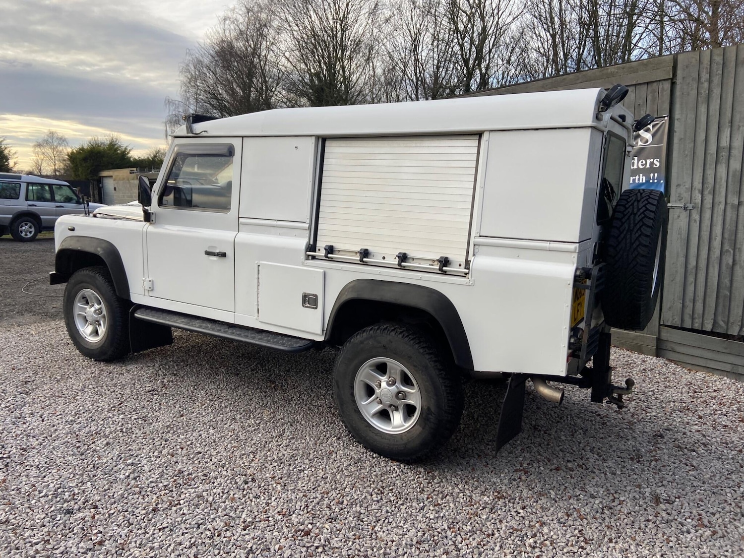 Used Land Rover Defender 2009 for sale - 77203686: Photo 10