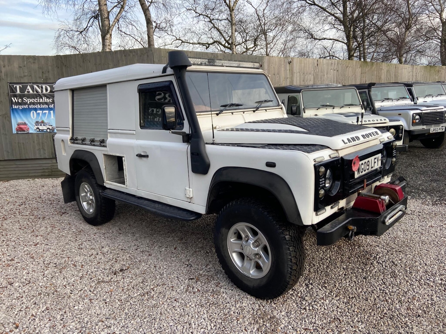 Used Land Rover Defender 2009 for sale - 77203686: Photo 14
