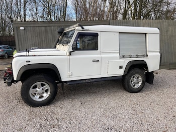Used Land Rover Defender 2009 for sale - 77203686: Photo