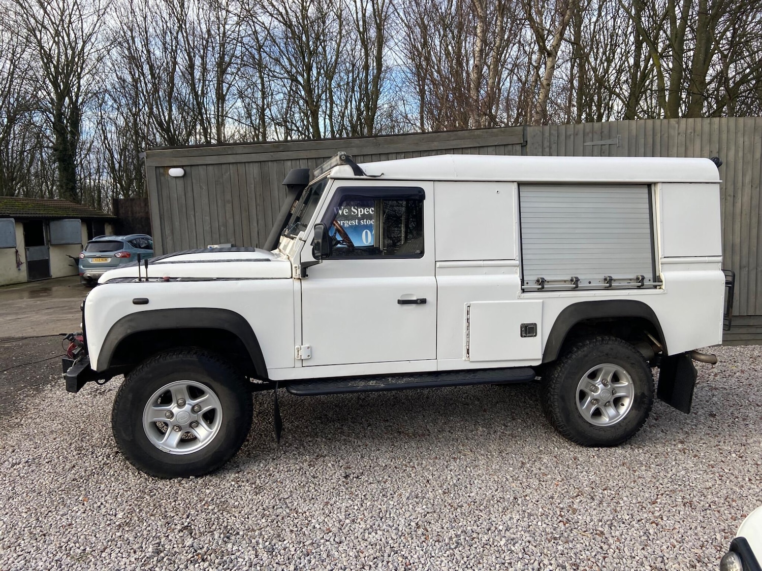 Used Land Rover Defender 2009 for sale - 77203686: Photo 9
