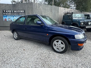 Used Ford Escort 1993 for sale - 75741050: Photo