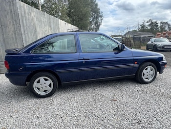 Used Ford Escort 1993 for sale - 75741050: Photo