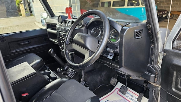 Used Land Rover Defender 2007 for sale - 76336916: Photo 16