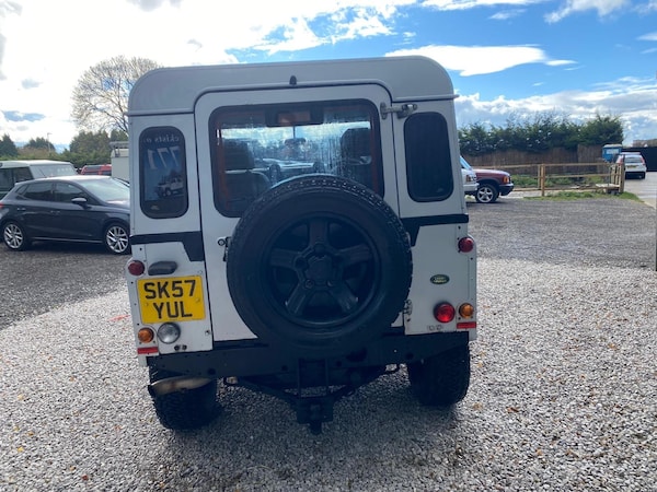 Used Land Rover Defender 2007 for sale - 76336916: Photo 24
