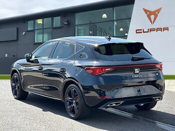 Used SEAT Leon 2025 for sale - 75842130: Photo