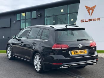 Used Volkswagen Golf 2019 for sale - 79719788: Photo