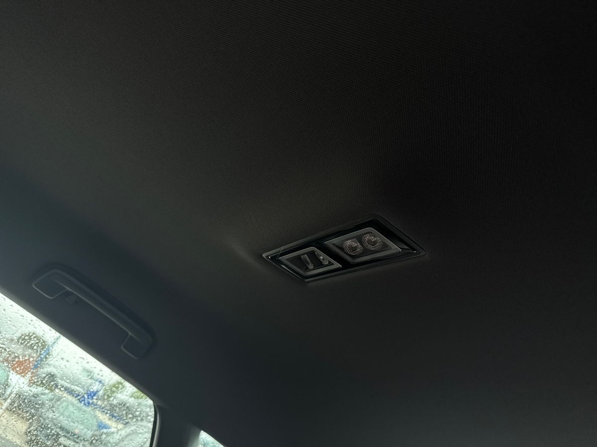 Vehicle 33