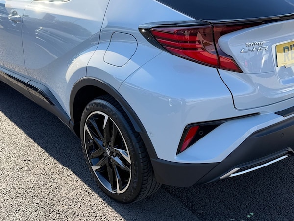 Used Toyota C-HR 2023 for sale - 76065120: Photo 16