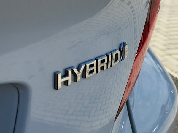 Used Toyota C-HR 2023 for sale - 76065120: Photo 30