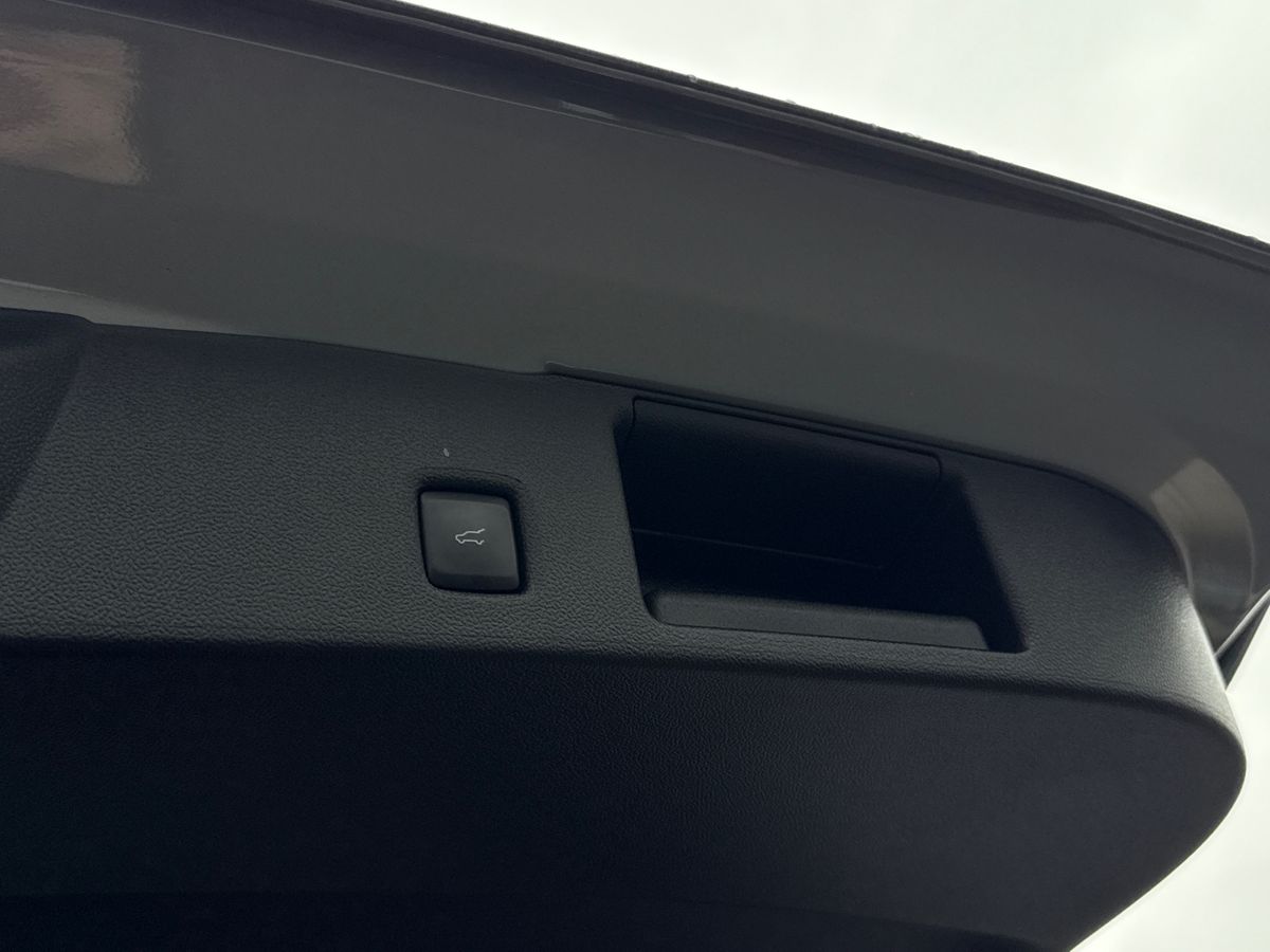 Used Ford Kuga 2024 for sale - 76884230: Photo 31