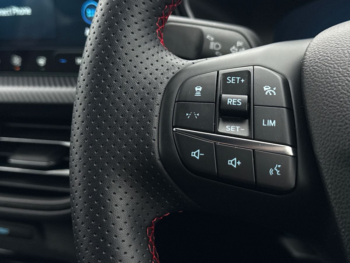 Used Ford Kuga 2024 for sale - 76884230: Photo 35