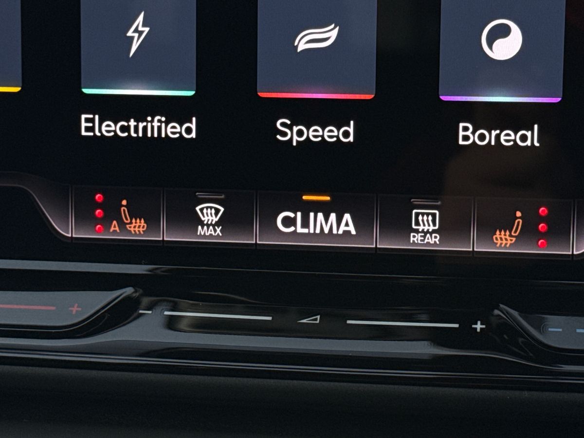 Used Cupra Terramar 2025 for sale - 77589591: Photo 44