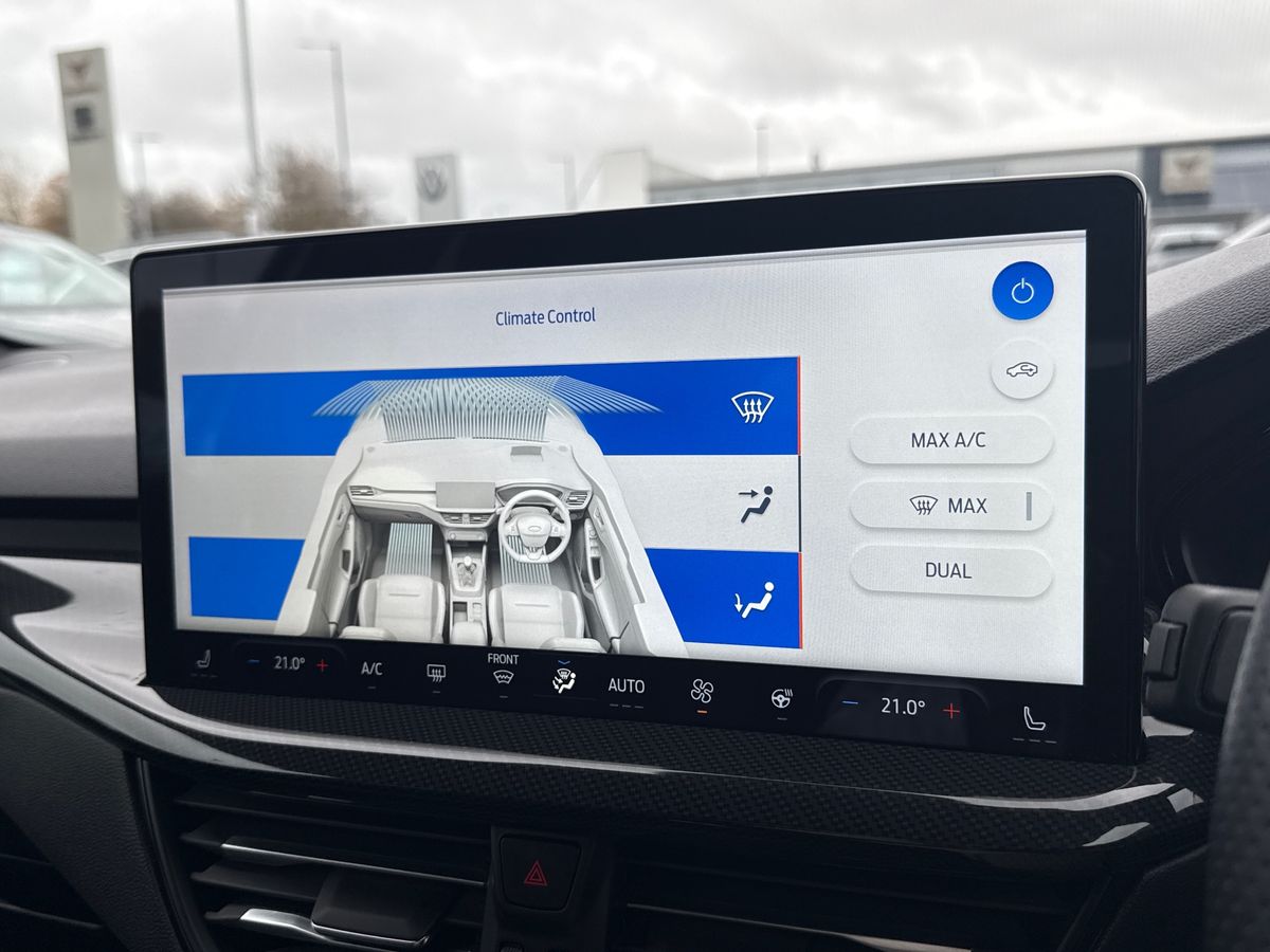 Used Ford Focus 2022 for sale - 76461043: Photo 19