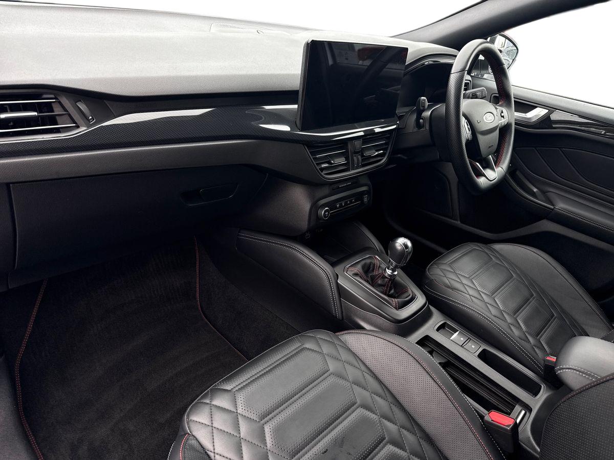 Used Ford Focus 2022 for sale - 76461043: Photo 9