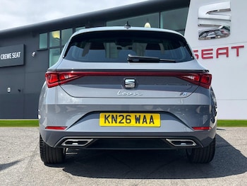 Used SEAT Leon 2026 for sale - 78981140: Photo